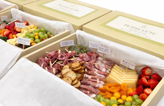 Petite Fête Grazing Box Serve 12-20 ppl