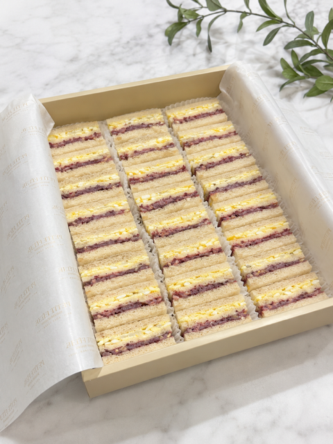 Gluten-Free Pyramid Layer Box